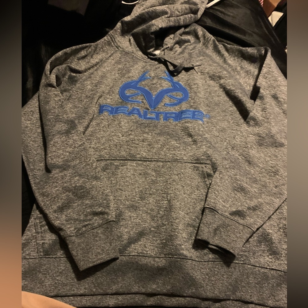 Realtree sweatshirt